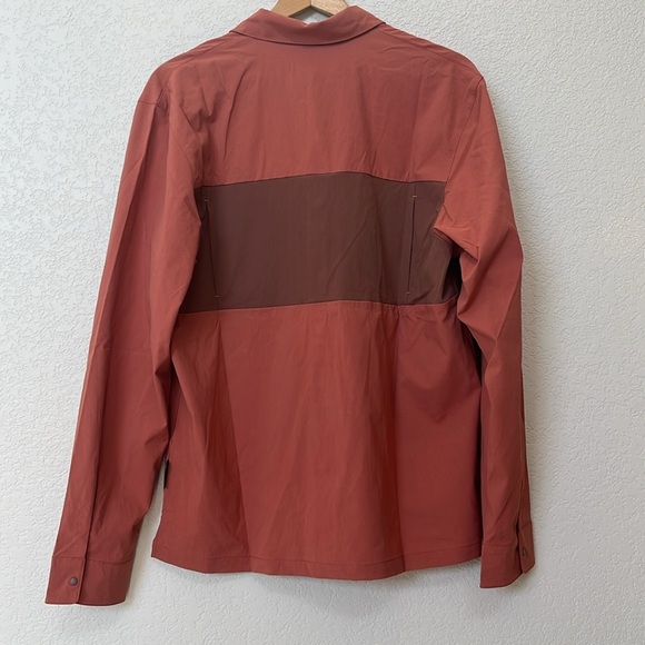 Cotopaxi Mens  LS Woven Sun Shirt Long Sleeve Red and Orange size Medium NWT - Picture 10 of 11